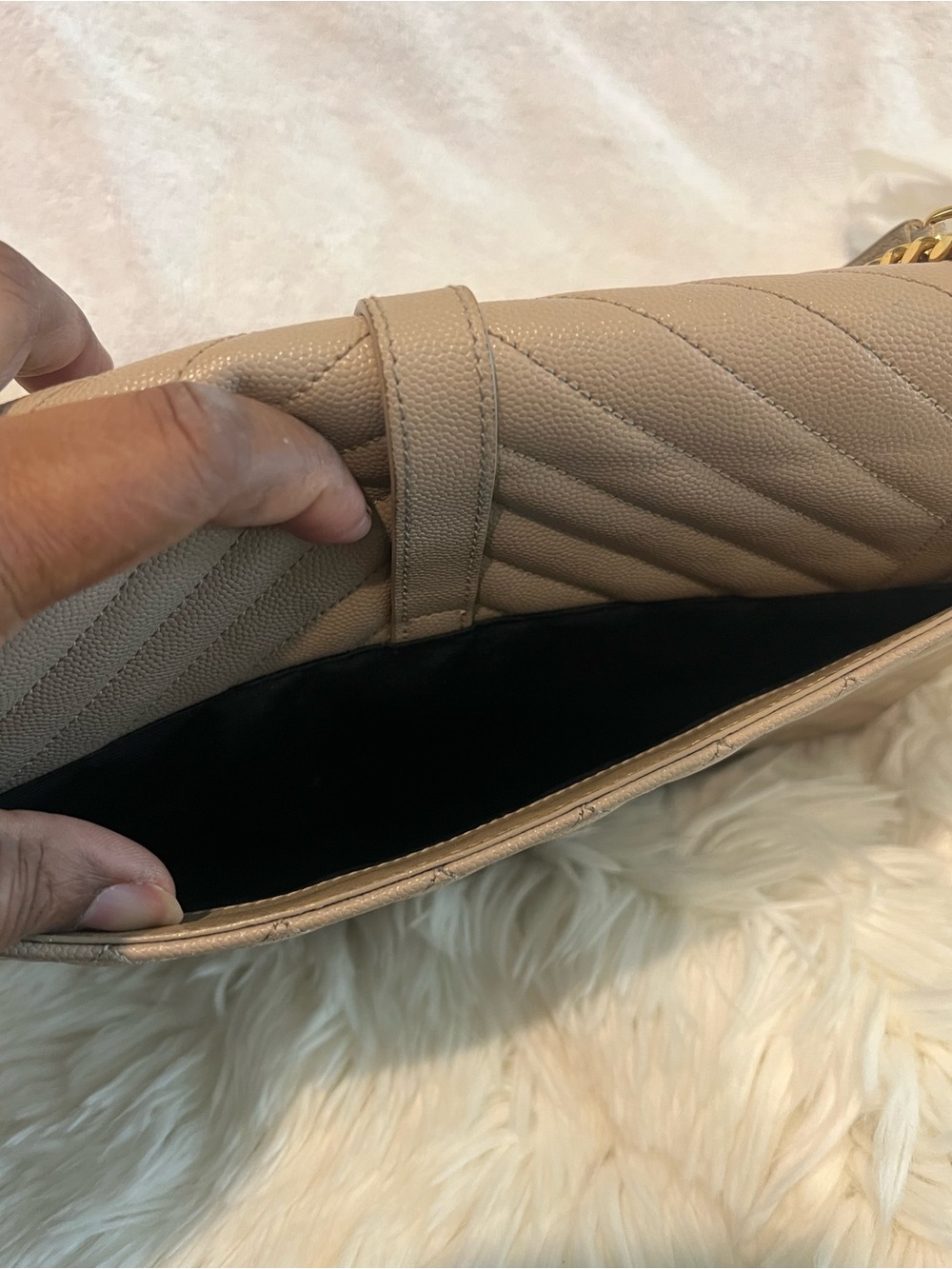 Yves Saint Laurent Large Envelope Quilted Shoulder Bag in Dark Beige - Picture 12 of 16